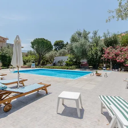 Villa Don Ciccio Sea House *