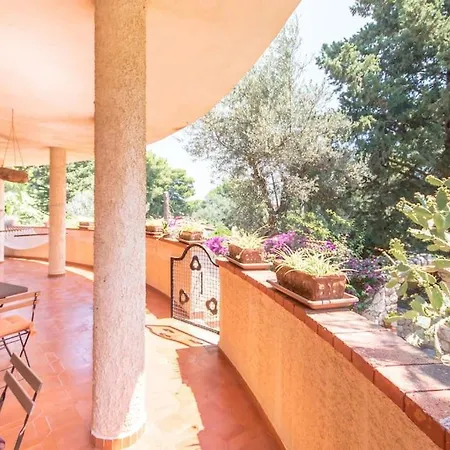 Villa Don Ciccio Sea House *