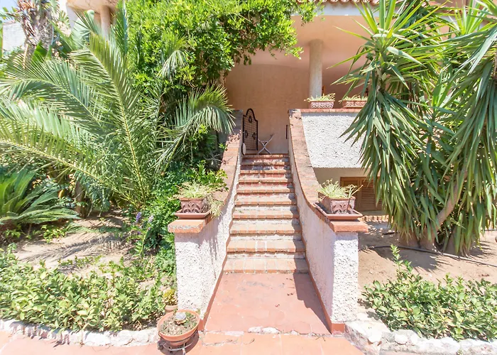 Villa Don Ciccio Sea House *